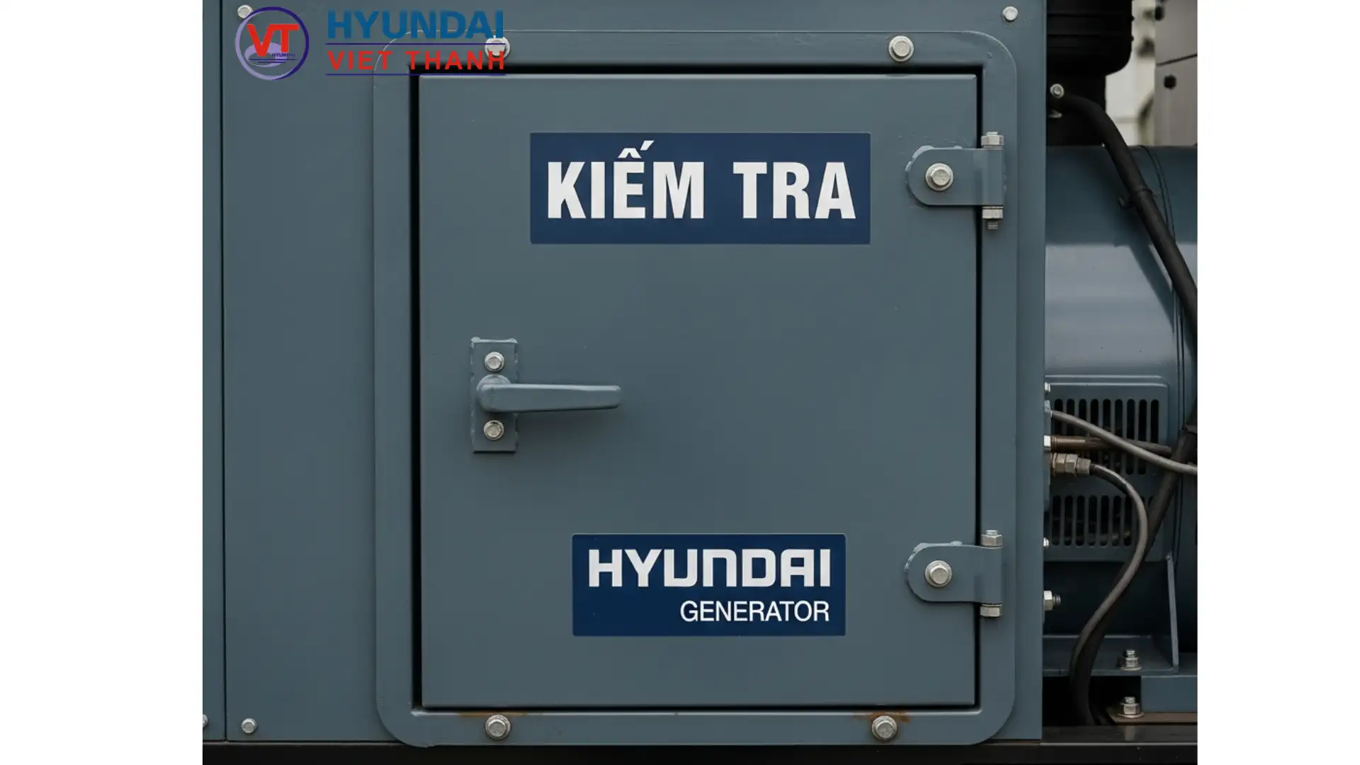 Cửa kiểm tra máy phát điện Hyundai